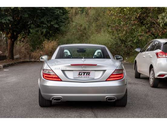 MERCEDES-BENZ-SLK 200-2011