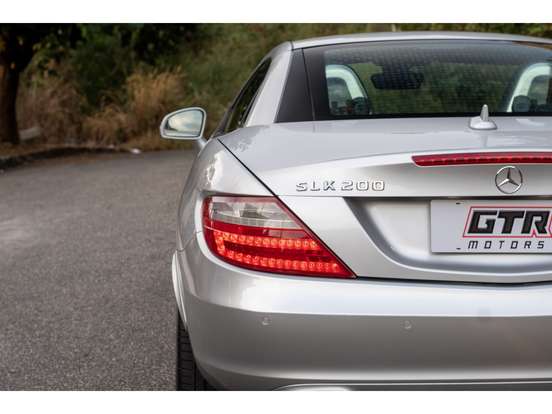 MERCEDES-BENZ-SLK 200-1.8 CGI GASOLINA 2P AUTOMÁTICO MERCEDES-BENZ-SLK 200-2011