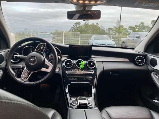 MERCEDES-BENZ-C 180-2019
