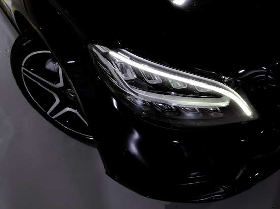 MERCEDES-BENZ-C 300-2019