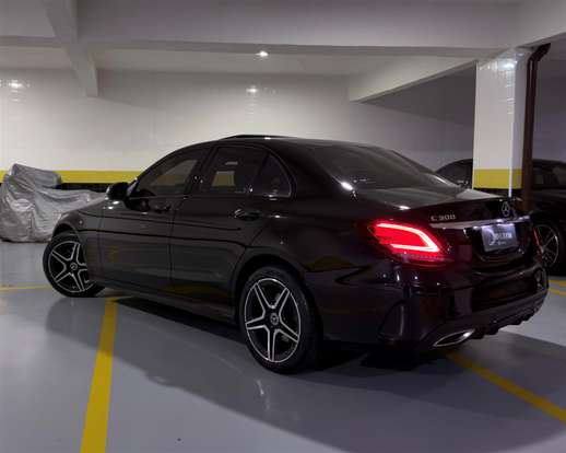 MERCEDES-BENZ-C 300-2019