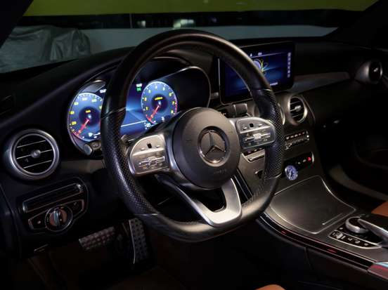 MERCEDES-BENZ-C 300-2019