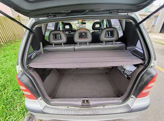 MERCEDES-BENZ-CLASSE A-2004