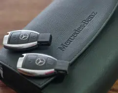 MERCEDES-BENZ GLA 200 1.6 CGI VISION BLACK EDITION 16V TURBO FLEX 4P AUTOMÁTICO MERCEDES-BENZ GLA 200 1.6 CGI VISION BLACK EDITION 16V TURBO FLEX 4P AUTOMÁTICO