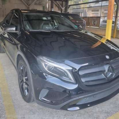 MERCEDES-BENZ-GLA 200-2015