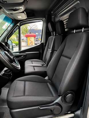 MERCEDES-BENZ-SPRINTER-2021