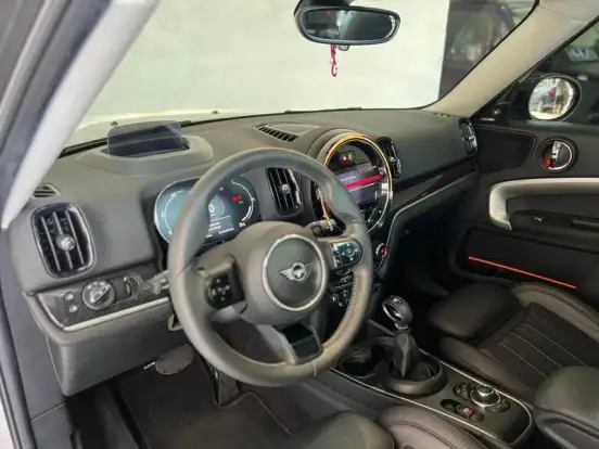 MINI-COUNTRYMAN-2022