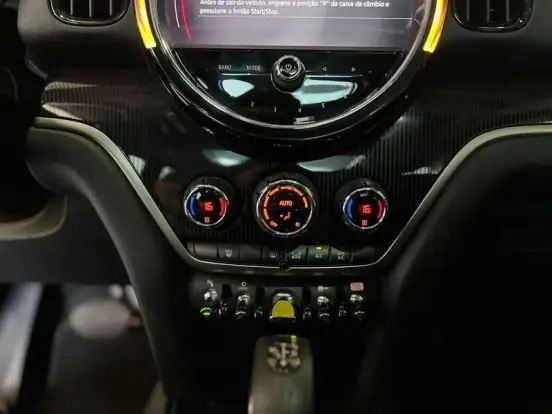 MINI-COUNTRYMAN-2022