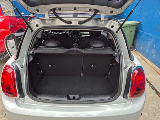 MINI-COOPER-1.5 12V TWINPOWER GASOLINA EXCLUSIVE 2P STEPTRONIC MINI-COOPER-2019