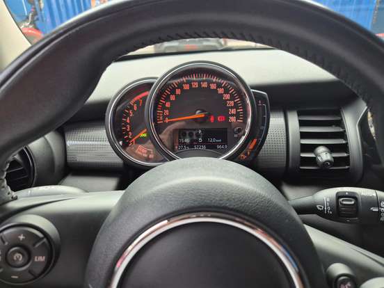 MINI-COOPER-1.5 12V TWINPOWER GASOLINA EXCLUSIVE 2P STEPTRONIC MINI-COOPER-2019