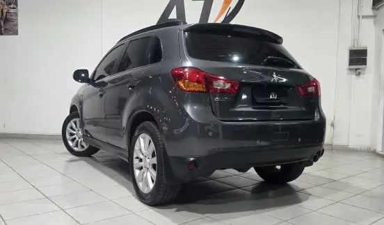 MITSUBISHI-ASX-2017