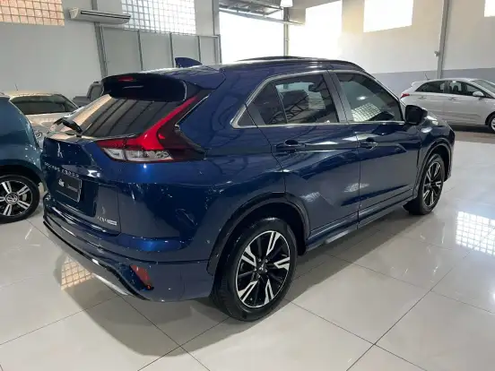 MITSUBISHI-ECLIPSE CROSS-2024