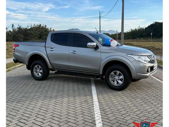 MITSUBISHI-L200 TRITON-2.4 16V TURBO DIESEL SPORT HPE CD 4P 4X4 AUTOMÁTICO MITSUBISHI-L200 TRITON-2016