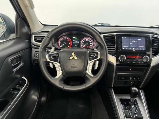 MITSUBISHI-L200 TRITON-2.4 16V TURBO DIESEL SPORT HPE-S CD 4P 4X4 AUTOMÁTICO MITSUBISHI-L200 TRITON-2020