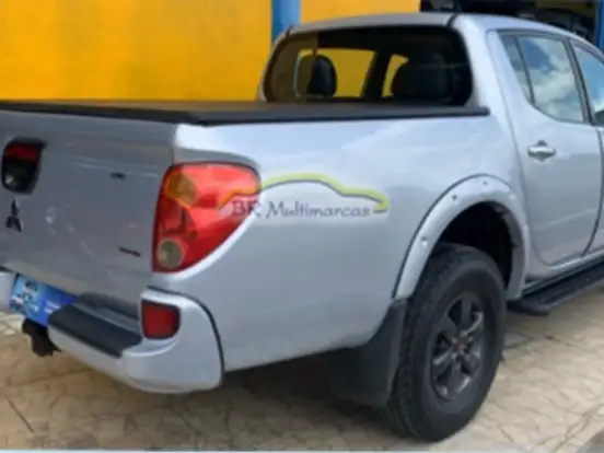 MITSUBISHI-L200 TRITON-3.2 HPE 4X4 CD 16V TURBO INTERCOOLER DIESEL 4P MANUAL MITSUBISHI-L200 TRITON-2012