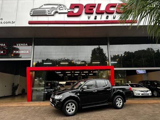 MITSUBISHI L200 TRITON 3.2 HPE 4X4 CD 16V TURBO INTERCOOLER DIESEL 4P AUTOMÁTICO