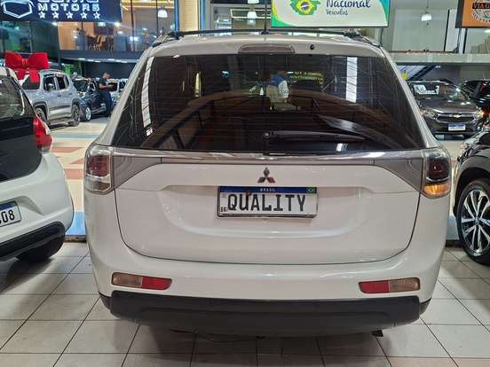 MITSUBISHI-OUTLANDER-2.0 16V GASOLINA 4P AUTOMÁTICO MITSUBISHI-OUTLANDER-2013