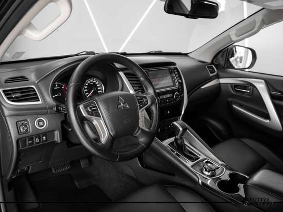 MITSUBISHI-PAJERO SPORT-2019