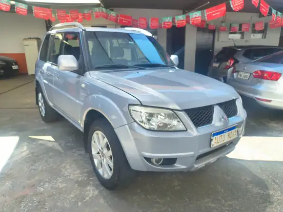 MITSUBISHI-PAJERO TR4-2012