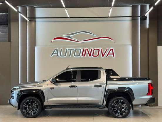 MITSUBISHI-TRITON-2026
