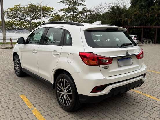 MITSUBISHI-ASX-2.0 4X2 16V FLEX 4P AUTOMÁTICO MITSUBISHI-ASX-2018