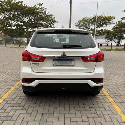 MITSUBISHI-ASX-2018