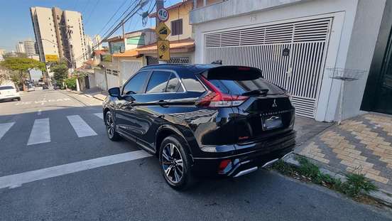 MITSUBISHI-ECLIPSE CROSS-1.5 MIVEC TURBO GASOLINA HPE-S CVT MITSUBISHI-ECLIPSE CROSS-2023