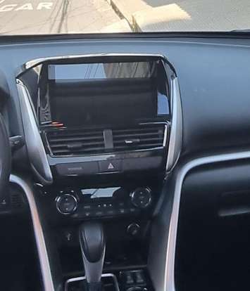 MITSUBISHI-ECLIPSE CROSS-2023