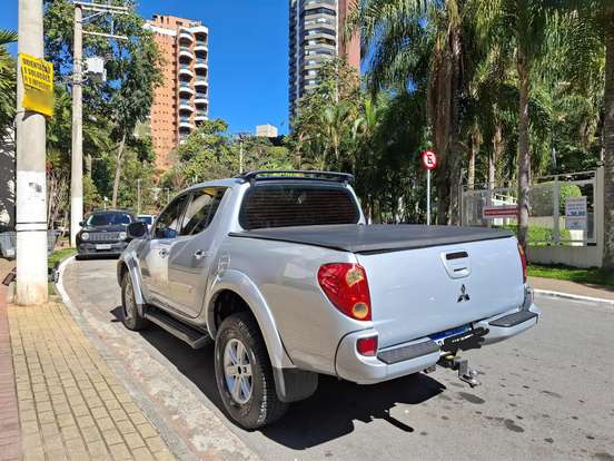 MITSUBISHI-L200 TRITON-3.2 HPE 4X4 CD 16V TURBO INTERCOOLER DIESEL 4P AUTOMÁTICO MITSUBISHI-L200 TRITON-2010