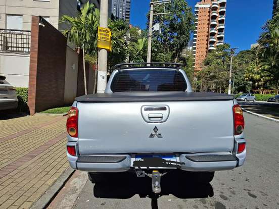 MITSUBISHI-L200 TRITON-3.2 HPE 4X4 CD 16V TURBO INTERCOOLER DIESEL 4P AUTOMÁTICO MITSUBISHI-L200 TRITON-2010