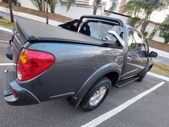 MITSUBISHI-L200 TRITON-3.2 HPE 4X4 CD 16V TURBO INTERCOOLER DIESEL 4P AUTOMÁTICO MITSUBISHI-L200 TRITON-2016