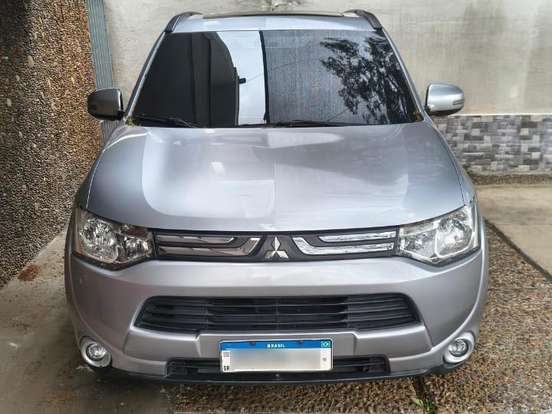 MITSUBISHI-OUTLANDER-2.0 16V GASOLINA 4P AUTOMÁTICO MITSUBISHI-OUTLANDER-2014