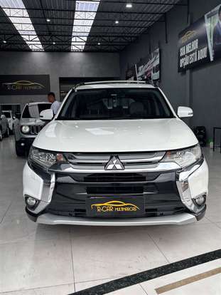 MITSUBISHI-OUTLANDER-2015