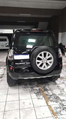 MITSUBISHI-PAJERO TR4-2011