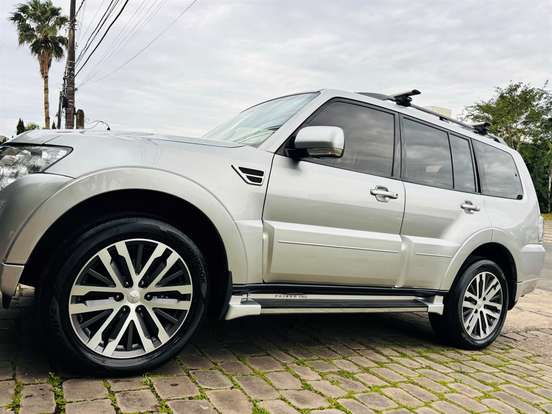 MITSUBISHI-PAJERO FULL-3.2 HPE 4X4 16V TURBO INTERCOOLER DIESEL 4P AUTOMÁTICO MITSUBISHI-PAJERO FULL-2019