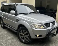 MITSUBISHI PAJERO TR4 2.0 4X2 16V 140CV FLEX 4P AUTOMÁTICO MITSUBISHI PAJERO TR4 2.0 4X2 16V 140CV FLEX 4P AUTOMÁTICO