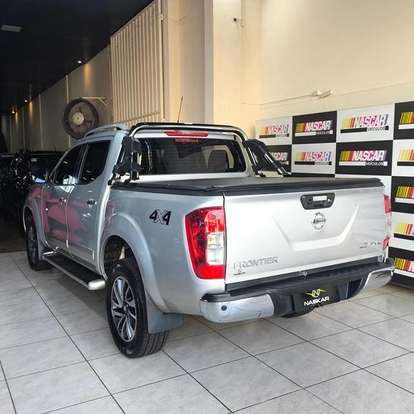NISSAN-FRONTIER-2021