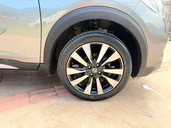 NISSAN-KICKS-2019