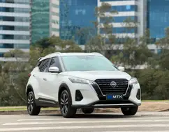 NISSAN KICKS 1.6 16V FLEXSTART EXCLUSIVE XTRONIC NISSAN KICKS 1.6 16V FLEXSTART EXCLUSIVE XTRONIC