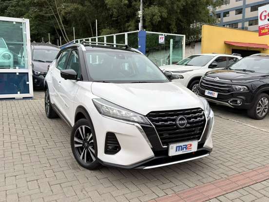 NISSAN-KICKS-2023