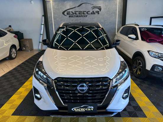 NISSAN-KICKS-2023