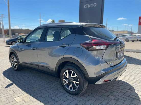 NISSAN-KICKS-2023