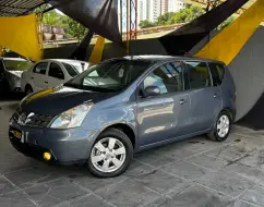 NISSAN LIVINA 1.8 SL 16V FLEX 4P AUTOMÁTICO NISSAN LIVINA 1.8 SL 16V FLEX 4P AUTOMÁTICO