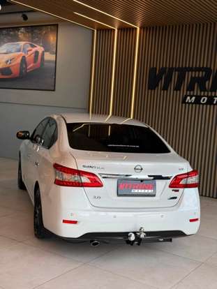 NISSAN-SENTRA-2014