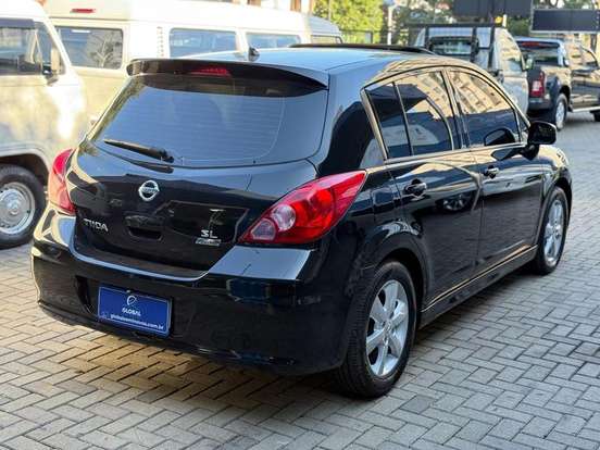 NISSAN-TIIDA-1.8 SL 16V FLEX 4P MANUAL NISSAN-TIIDA-2011