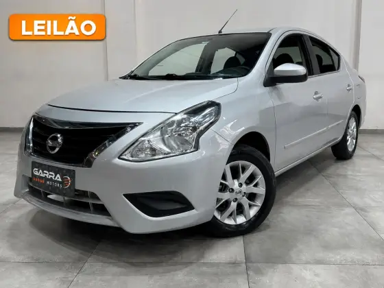 NISSAN VERSA 1.6 16V FLEXSTART SV 4P XTRONIC NISSAN VERSA 1.6 16V FLEXSTART SV 4P XTRONIC