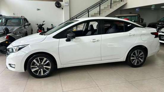 NISSAN-VERSA-2024