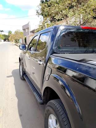 NISSAN-FRONTIER-2017