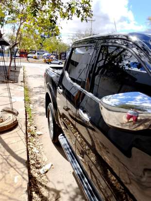 NISSAN-FRONTIER-2017