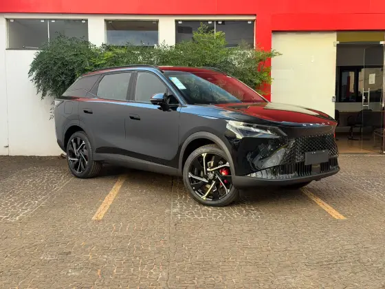 OMODA 7 1.5 TGDI PHEV PRESTIGE DHT OMODA 7 1.5 TGDI PHEV PRESTIGE DHT